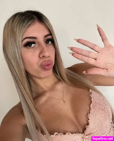 Yourblondetinax OnlyFans Thumbnail #mJcBqiK7TL