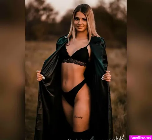 Yourblondiewiki OnlyFans Thumbnail #ZVSHLE6qwC