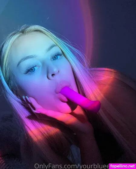 Yourblueeyedbaby OnlyFans Thumbnail #6b6QTqX3FV