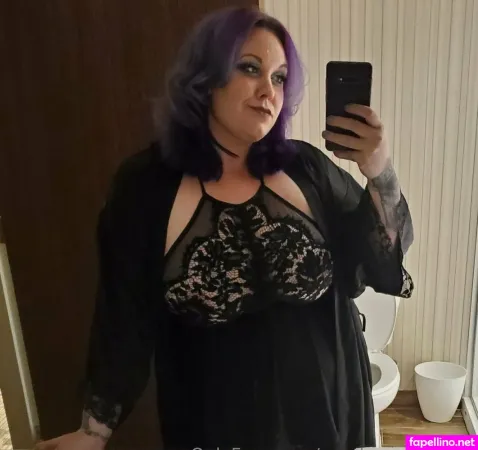 Yourbuxombuddy OnlyFans Thumbnail #vtgj9GSOr6