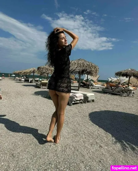 Yourchristmasdream OnlyFans Thumbnail #my0ZrA2NNh