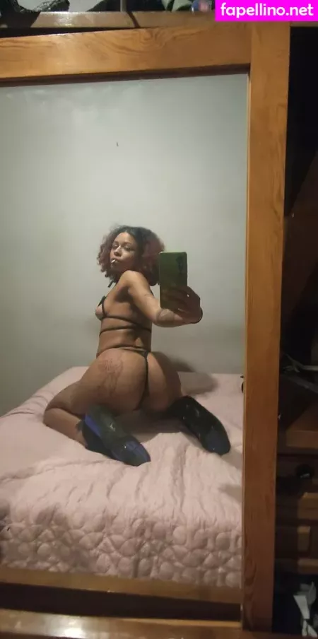 Yourcleopathra OnlyFans Thumbnail #0JF6OnIhak