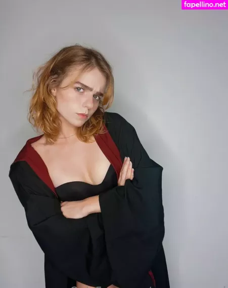 Yourcorarossi OnlyFans Thumbnail #EMp2OVkDMR