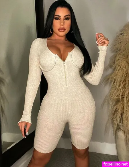 Yourdistraction OnlyFans Thumbnail #NAMRbfQdMK