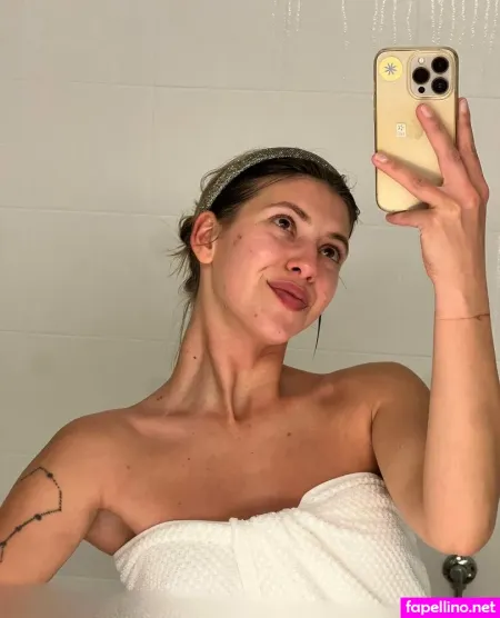 Yourdreamavery OnlyFans Thumbnail #aIEGLeKzTd