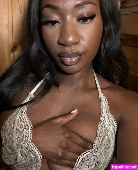 Yourebonybae OnlyFans Thumbnail #0HEV2hsIGb