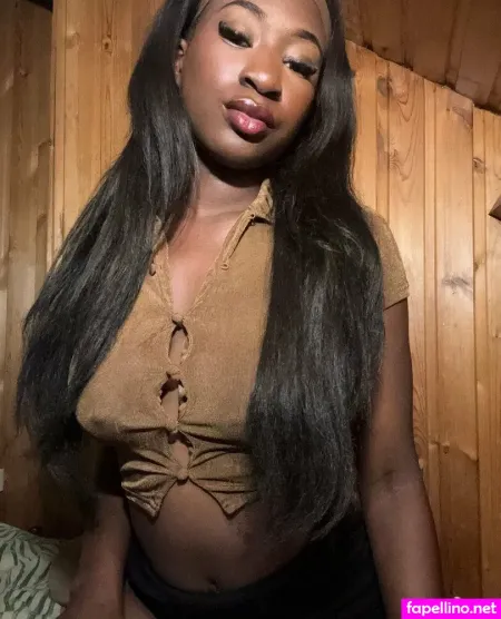 Yourebonybae OnlyFans Thumbnail #UjBDBUS6pL