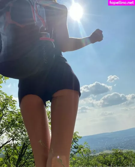 Yourelisen OnlyFans Thumbnail #5svqFS9Oia