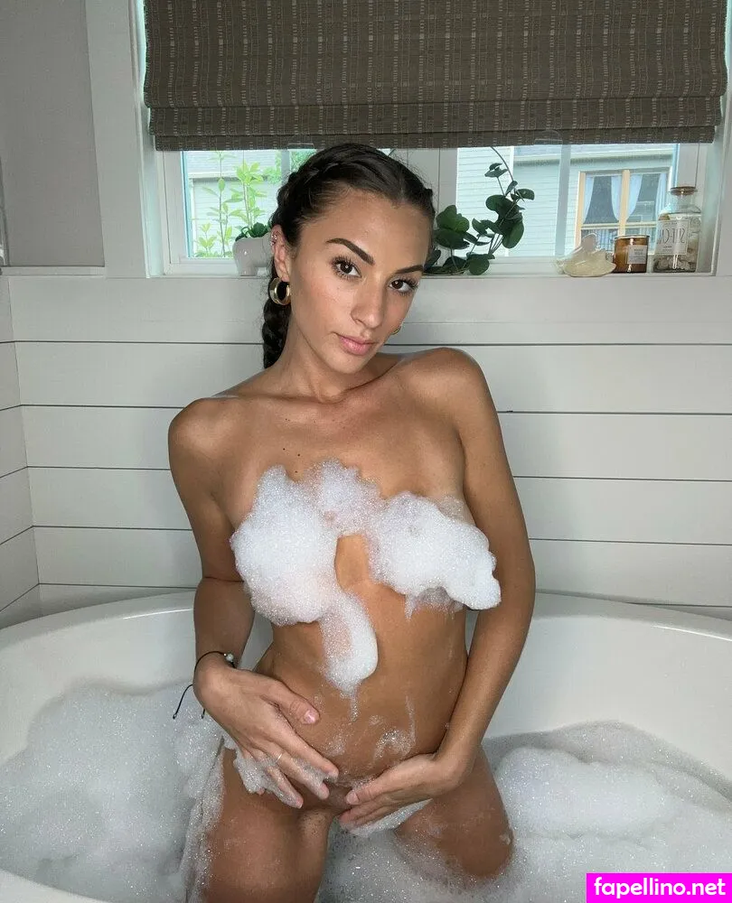 yourfav.a, yourfav.a_ Nude Leaked OnlyFans Photo #xjsg2hiOJs