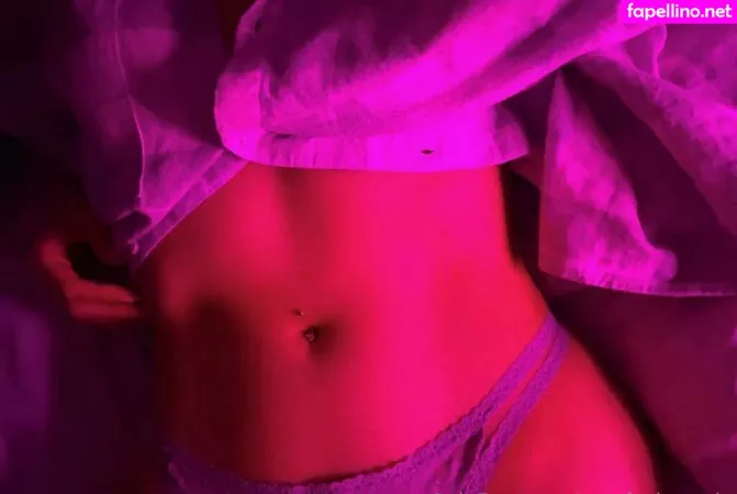 Yourfavbeccah OnlyFans Thumbnail #edEXTMTT85