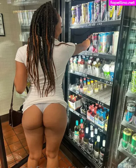 Yourfavbubblebuttt OnlyFans Thumbnail #McsXN2qvgV