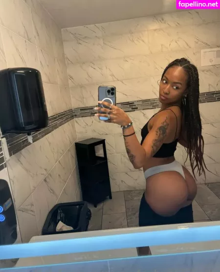 Yourfavbubblebuttt OnlyFans Thumbnail #zavhDKfWEN