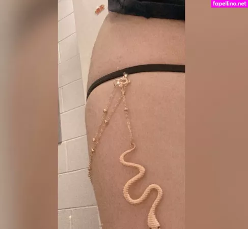 Yourfavbustybrat OnlyFans Thumbnail #YLHifbAYjS