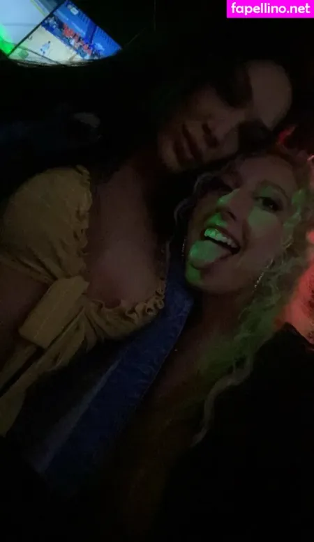 Yourfavehippie OnlyFans Thumbnail #GfCqXie2CL