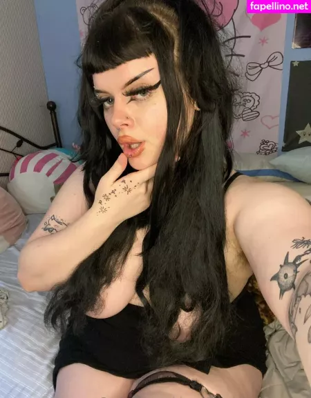 Yourfavkittie 1 OnlyFans Thumbnail #3lZyxX3OFO