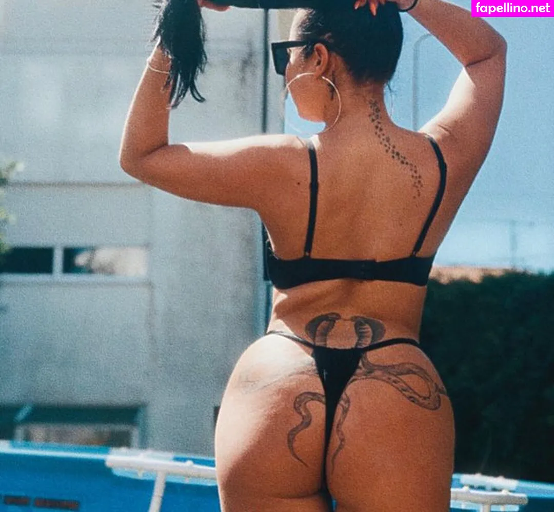 marianalelloarcher, yourfavlambo Nude Leaked OnlyFans Photo #6qKQzKwYGm