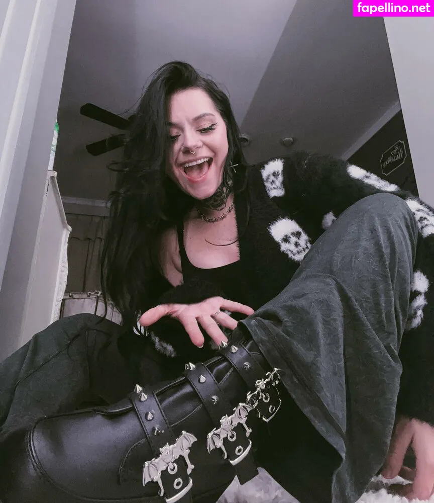 yourfavlittledemon, yourfavlittledemon_k Nude Leaked OnlyFans Photo #3oP4afWIYa