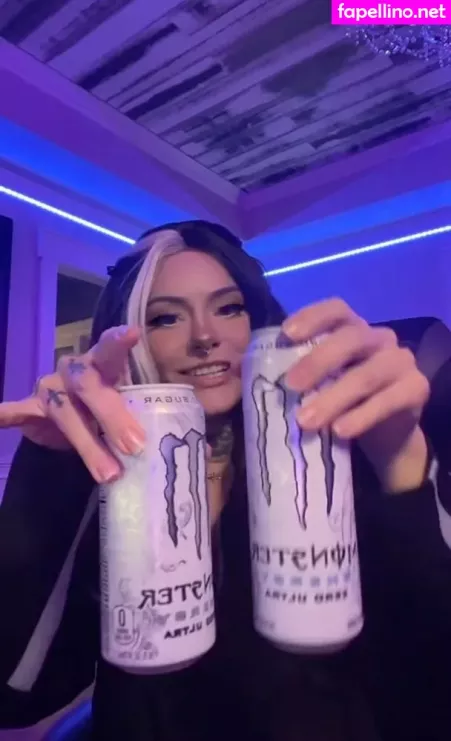 Yourfavlittledemon OnlyFans Thumbnail #HX53py3tdw