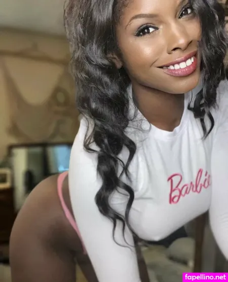 Yourfavmodel24 OnlyFans Thumbnail #WLiWgSybQb