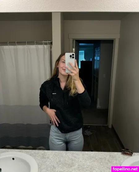 Yourfavoritegirl3 OnlyFans Thumbnail #JuZ1kbgFUn