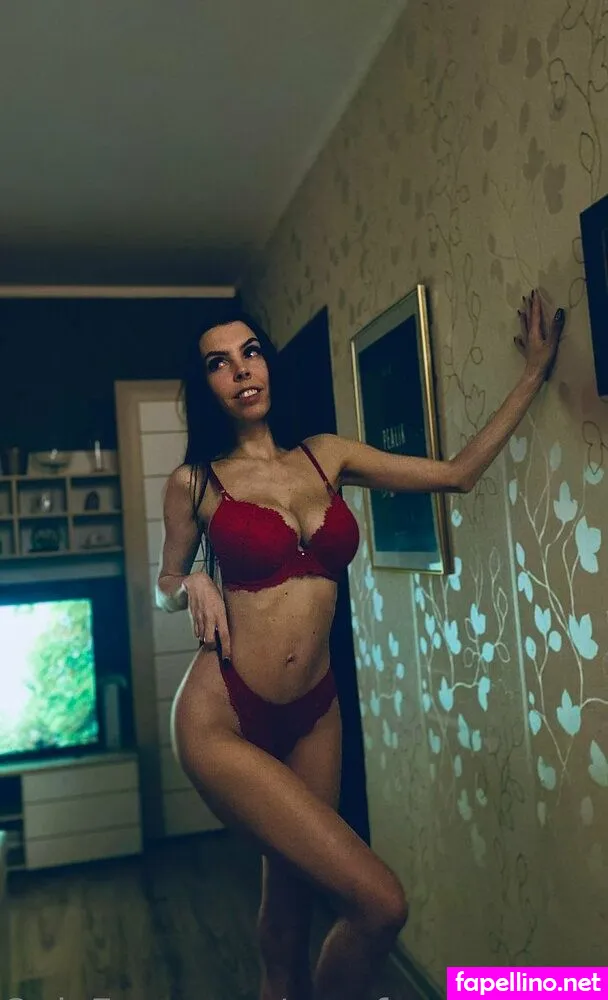 greetemelliste, yourfavouritepeachy Nude Leaked OnlyFans Photo #WrOvSyKOnv