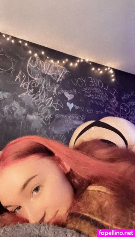 Yourfavredhead OnlyFans Thumbnail #M5bx6bO70u