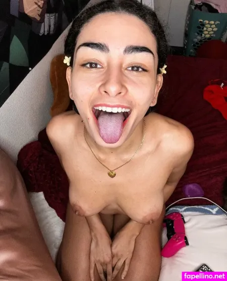 Yourfavstepdaughter OnlyFans Thumbnail #jFmzflEhFH