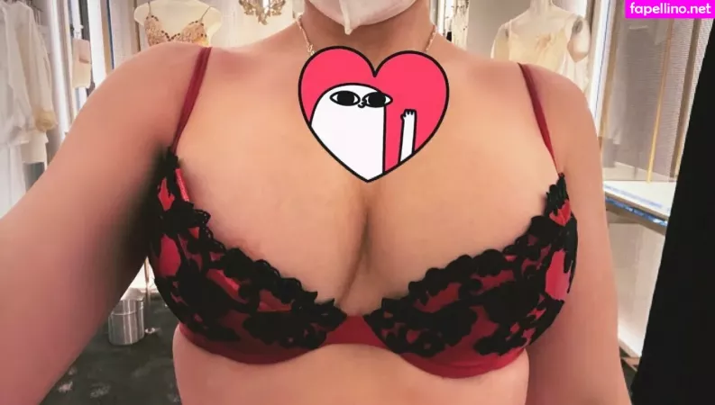 Yourfoxyladyy OnlyFans Thumbnail #Sed1MCffnD