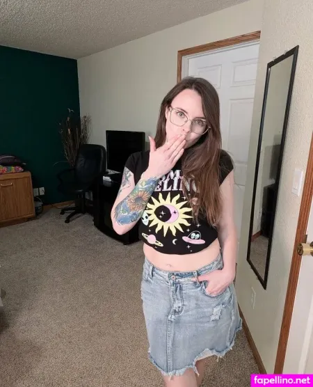 Yourfreefayefantasy OnlyFans Thumbnail #qtKZDwWwro