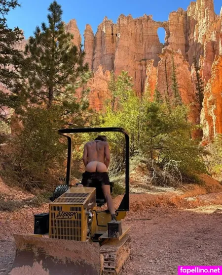 Yourfreeloverboy OnlyFans Thumbnail #FvCtlASAB1