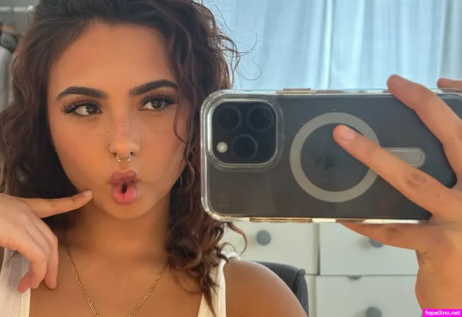 Yourgigii OnlyFans Thumbnail #hNzSjIzYJl
