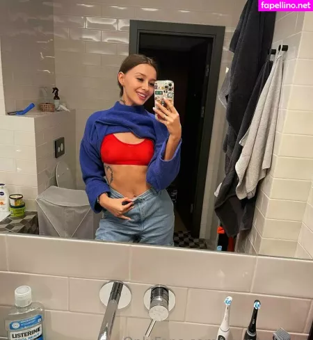 Yourgirl Julie OnlyFans Thumbnail #YJCXgTvdKD