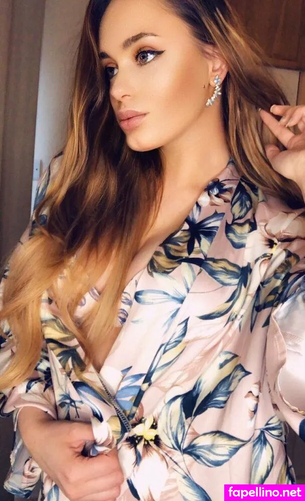 yourgirlauren, yourgirlyuen Nude Leaked OnlyFans Photo #T7vijP8j8E
