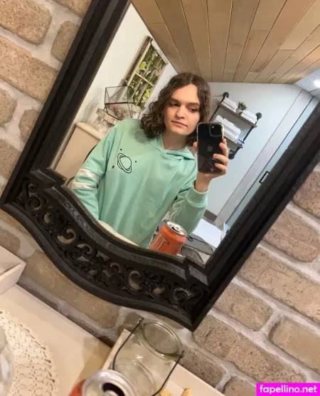 Yourgirlclo02 OnlyFans Thumbnail #ROTaNaeW8R