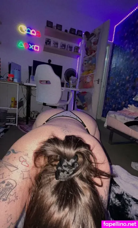 Yourgirlfriendlily OnlyFans Thumbnail #SJDQFm5i8t