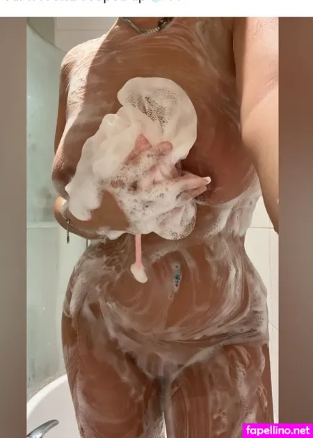 Yourgirliza OnlyFans Thumbnail #lM2gFjUmQR