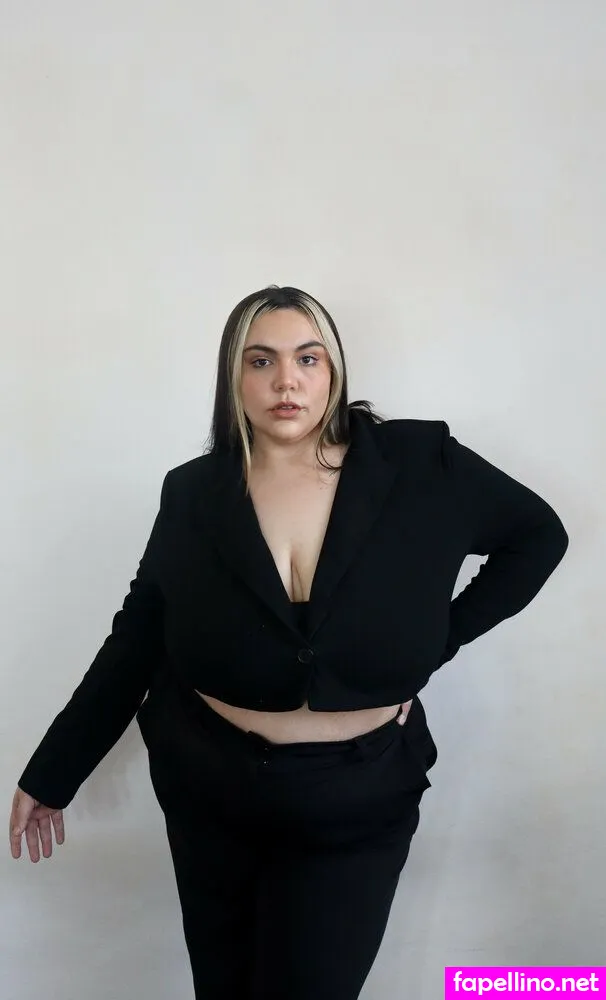 Altergirlslax, yourgirllolax Nude Leaked OnlyFans Photo #PO6usrZ0GI