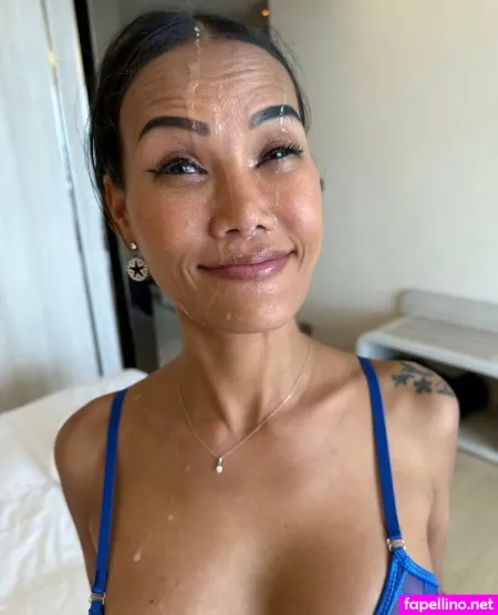 Yourgoldfish 1 OnlyFans Thumbnail #c32QHH1oNq