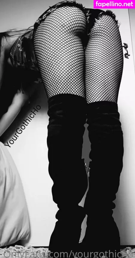 Yourgothicho OnlyFans Thumbnail #sj9FUgSp95