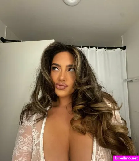 Yourhappyhour OnlyFans Thumbnail #P6mQy4l3uy