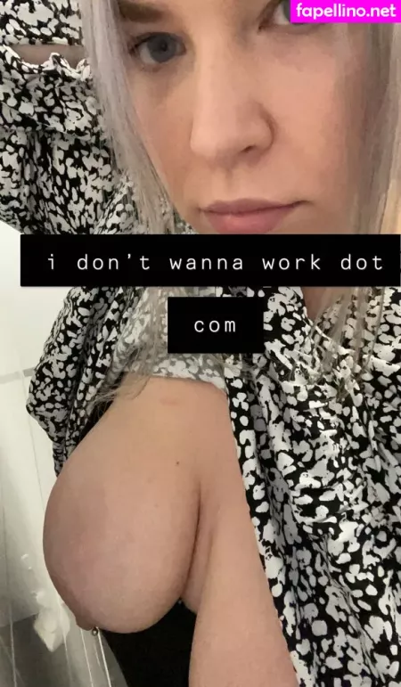 Yourhippocumpus OnlyFans Thumbnail #J4PM2e95hY