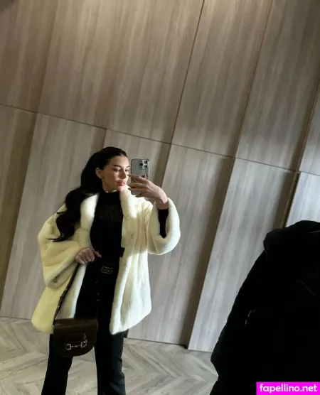 Yourhot Chloe OnlyFans Thumbnail #xTbfnIxn6d