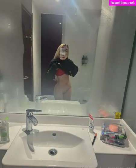 Yourinternetgirlfriendx OnlyFans Thumbnail #r8zJ35xW4k