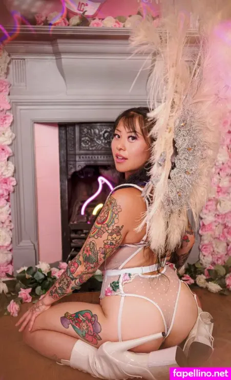 Yourkinkyasianskater Main Profile Photo