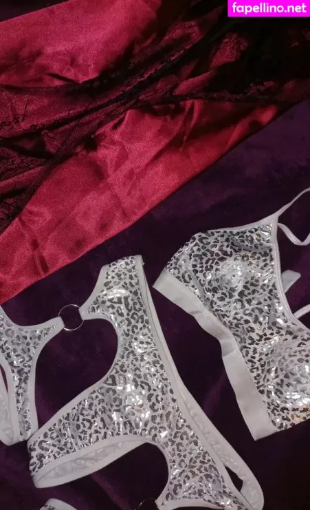 Yourkinkykitty OnlyFans Thumbnail #tsWXO3ZcQ5