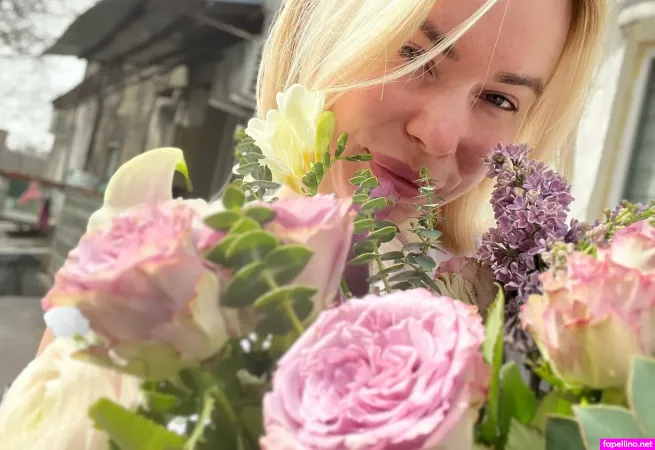 Yourkittys OnlyFans Thumbnail #4wXRBqZHEY