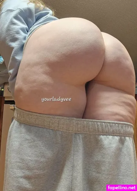 Yourladyvee OnlyFans Thumbnail #T1lQpEirTE