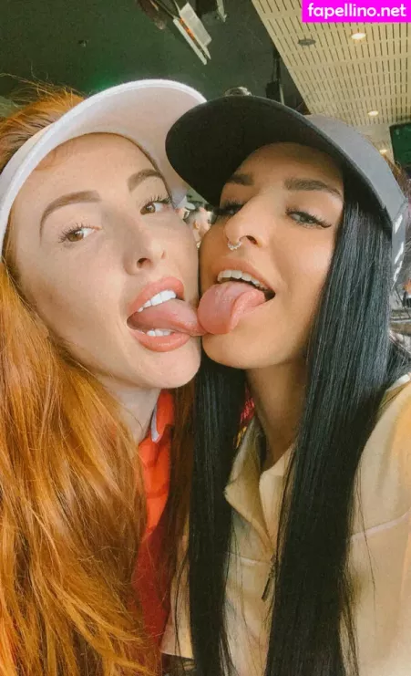 Yourlesbianfantasyy OnlyFans Thumbnail #sGE7Fv1mqF