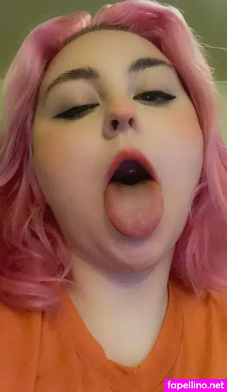 Yourlocalplantslut OnlyFans Thumbnail #0x7cLP9Xle