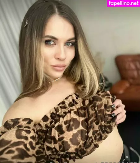 Yourlustfullover OnlyFans Thumbnail #Hlxe5gL5w8